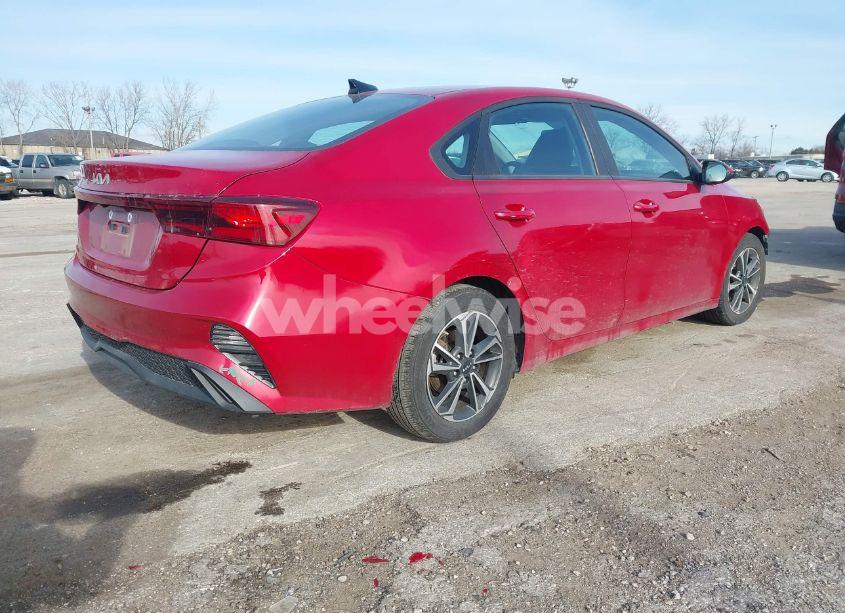 Photo 4 of 2024 Kia Forte LXS (VIN 3KPF24AD7RE698771)