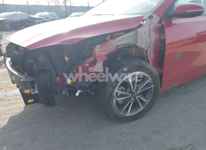 Photo 6 of 2024 Kia Forte LXS (VIN 3KPF24AD7RE698771)