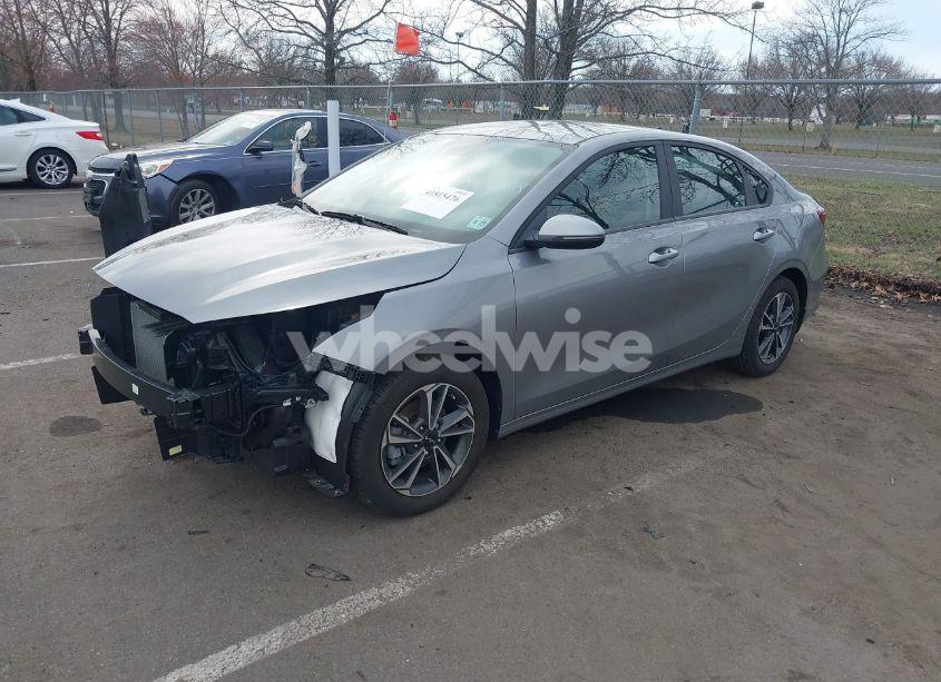 Photo 2 of 2024 Kia Forte LXS (VIN 3KPF24AD7RE706870)