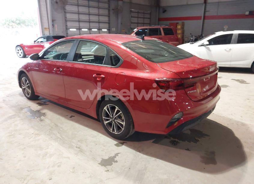 Photo 3 of 2024 Kia Forte LXS (VIN 3KPF24AD7RE718744)