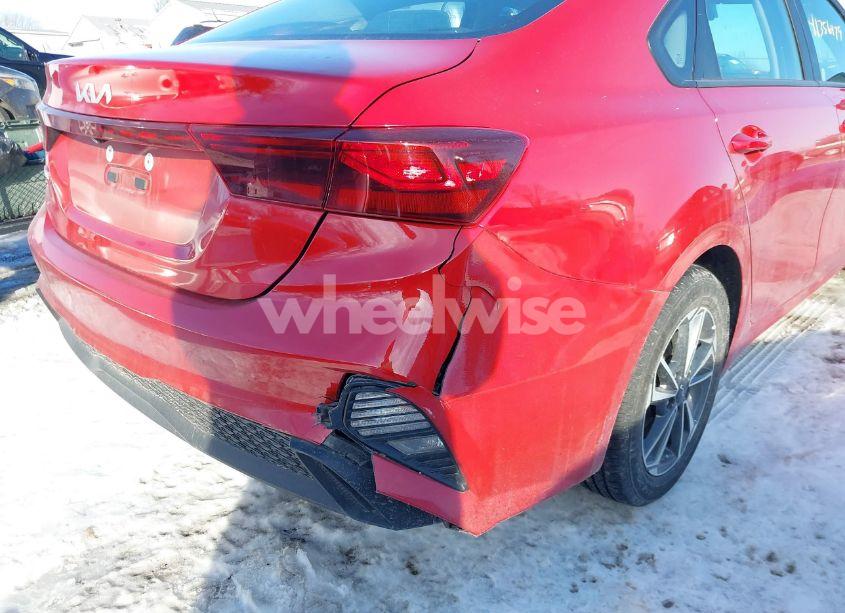 Photo 6 of 2024 Kia Forte LXS (VIN 3KPF24AD7RE751288)