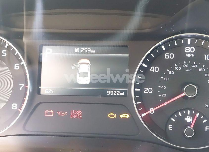 Photo 7 of 2024 Kia Forte LXS (VIN 3KPF24AD7RE771296)