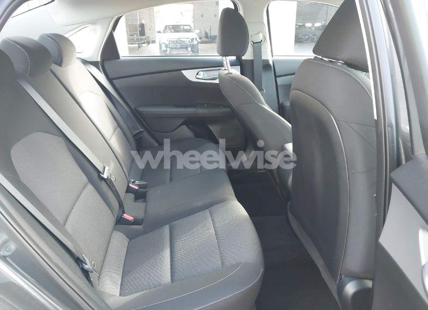 Photo 8 of 2024 Kia Forte LXS (VIN 3KPF24AD7RE771296)