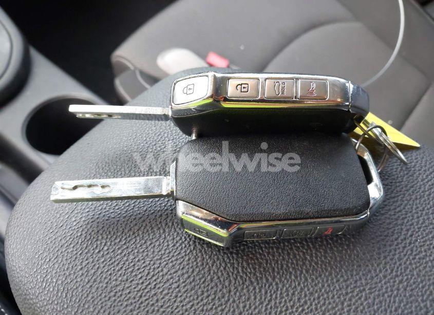 Photo 11 of 2024 Kia Forte LXS (VIN 3KPF24AD7RE784145)