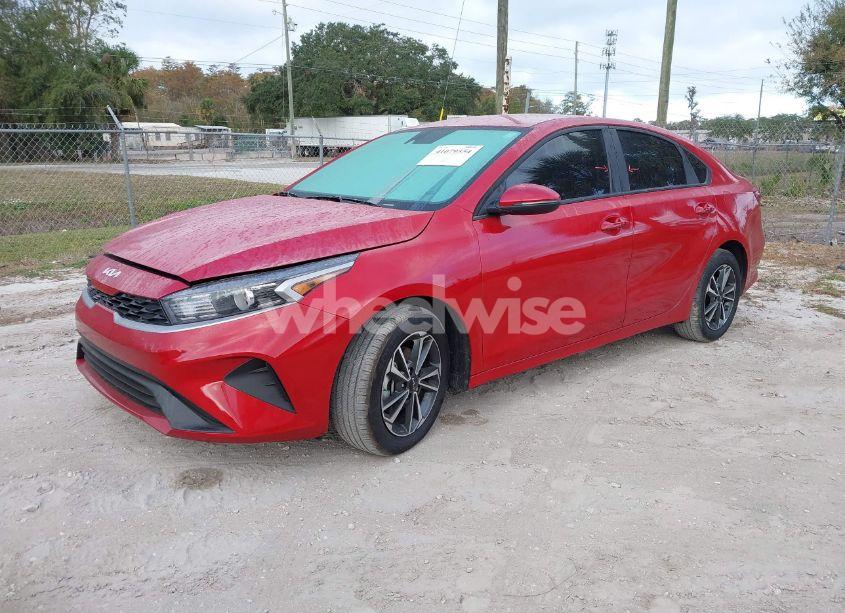 Photo 2 of 2024 Kia Forte LXS (VIN 3KPF24AD7RE784145)