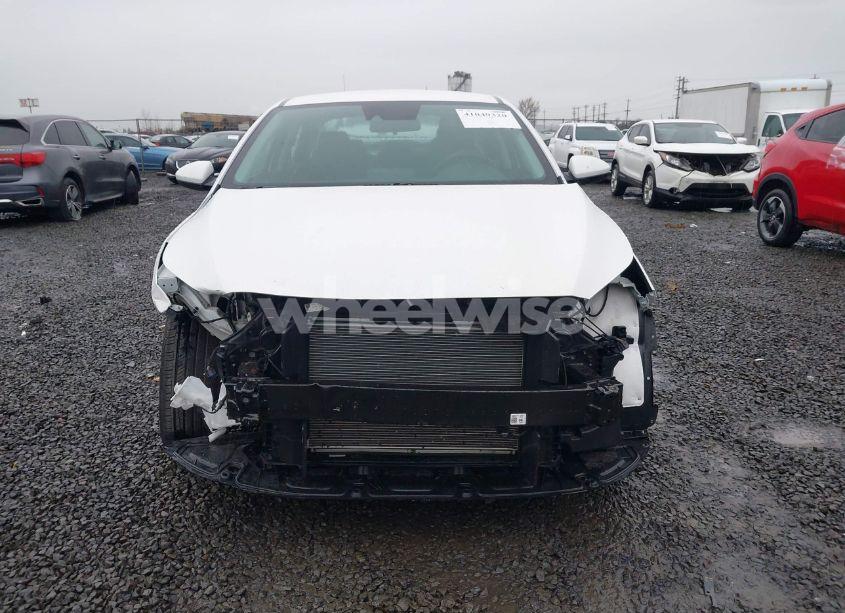 Photo 13 of 2024 Kia Forte LXS (VIN 3KPF24AD7RE819086)