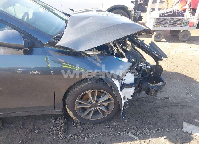 Photo 18 of 2024 Kia Forte LXS (VIN 3KPF24AD7RE829262)