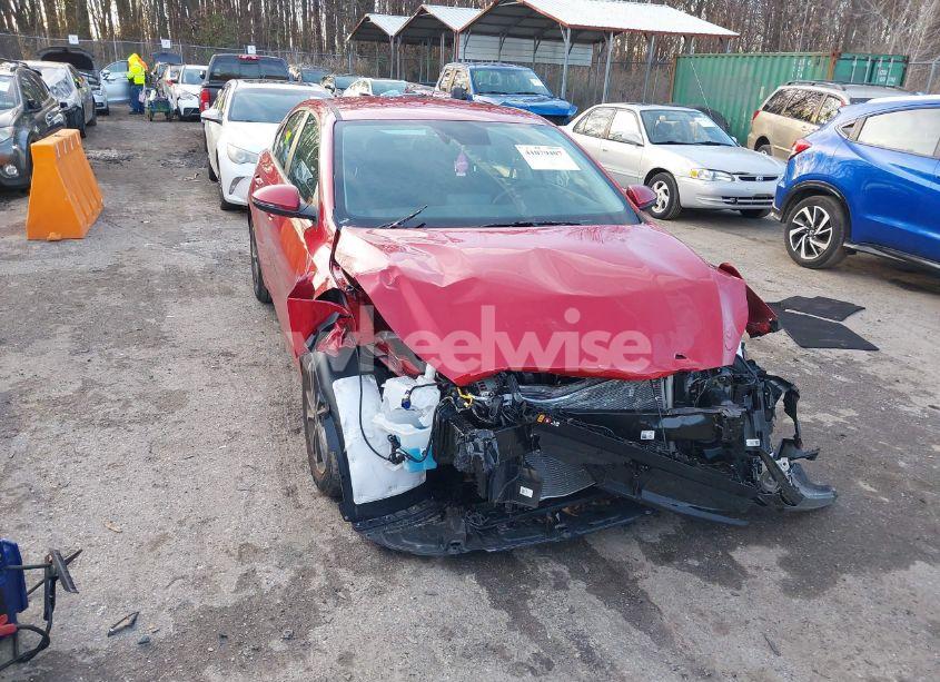 2024 Kia Forte LXS (VIN 3KPF24AD7RE834574) main photo