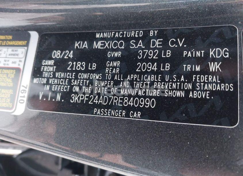 Photo 9 of 2024 Kia Forte LXS (VIN 3KPF24AD7RE840990)