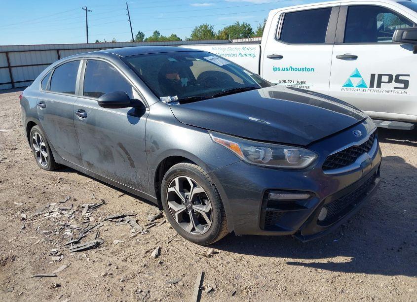 2019 Kia Forte LXS (VIN 3KPF24AD8KE006393) main photo