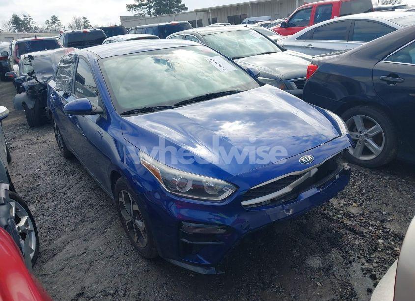 2019 Kia Forte LXS (VIN 3KPF24AD8KE016308) main photo