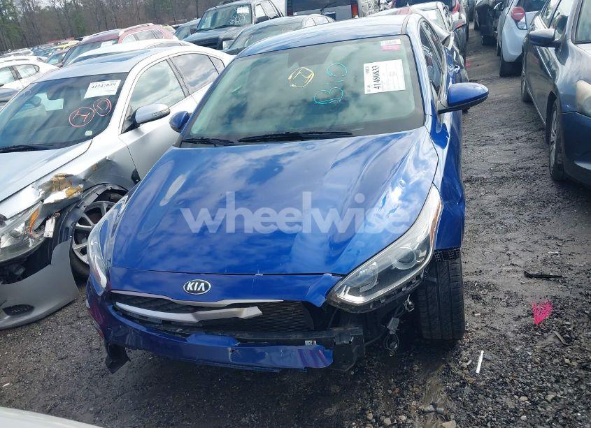 Photo 12 of 2019 Kia Forte LXS (VIN 3KPF24AD8KE016308)