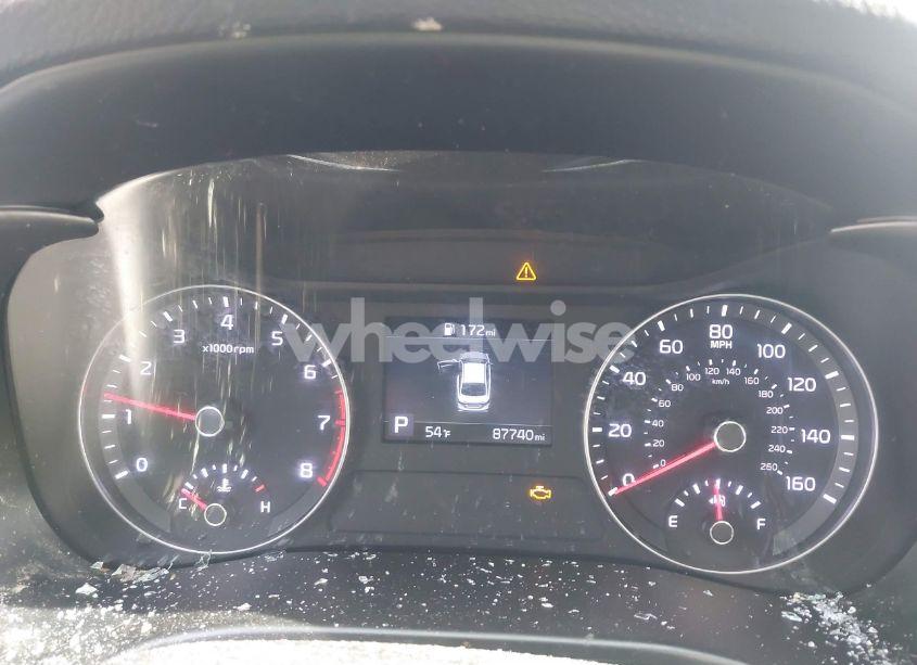 Photo 7 of 2019 Kia Forte LXS (VIN 3KPF24AD8KE019810)