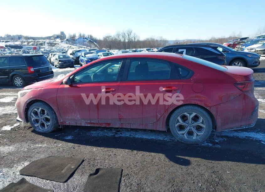 Photo 13 of 2019 Kia Forte LXS (VIN 3KPF24AD8KE022075)