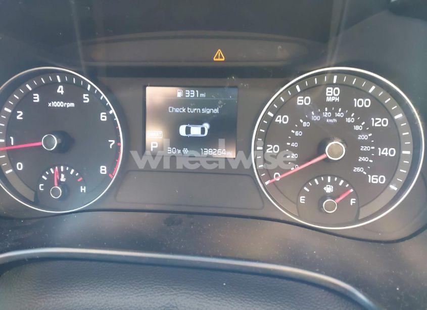 Photo 7 of 2019 Kia Forte LXS (VIN 3KPF24AD8KE022075)