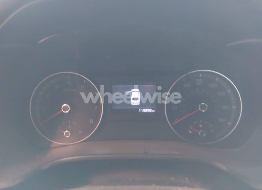 Photo 7 of 2019 Kia Forte LXS (VIN 3KPF24AD8KE032881)