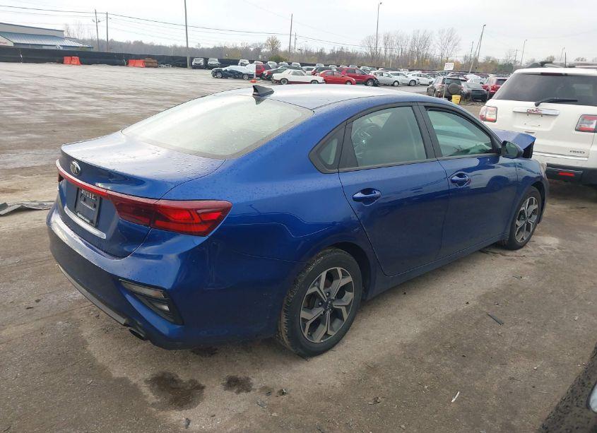 Photo 4 of 2019 Kia Forte LXS (VIN 3KPF24AD8KE064343)