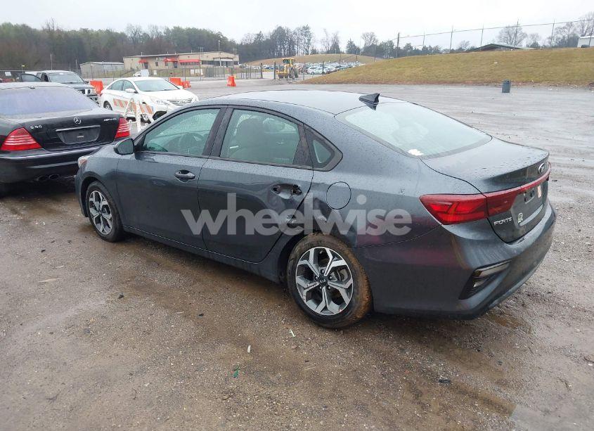 Photo 6 of 2019 Kia Forte LXS (VIN 3KPF24AD8KE066240)
