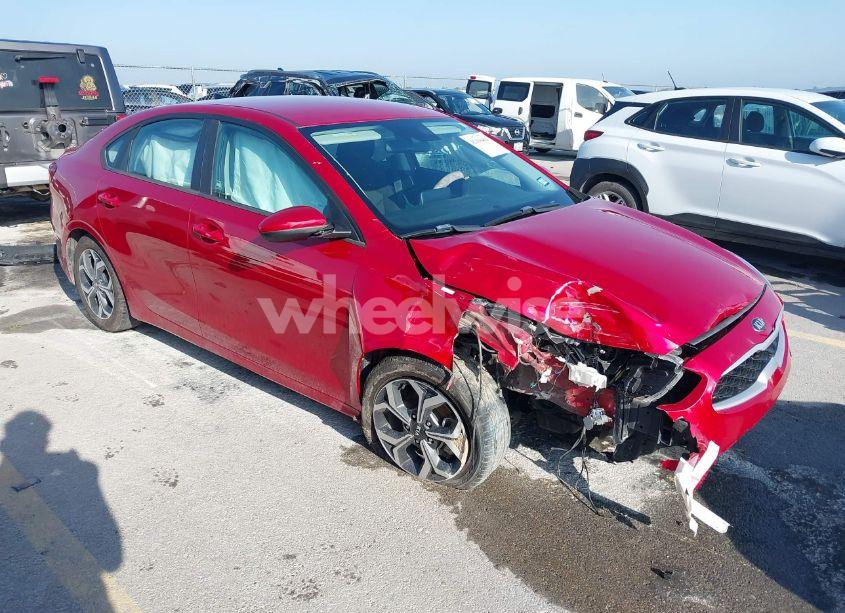 2019 Kia Forte LXS (VIN 3KPF24AD8KE068313) main photo
