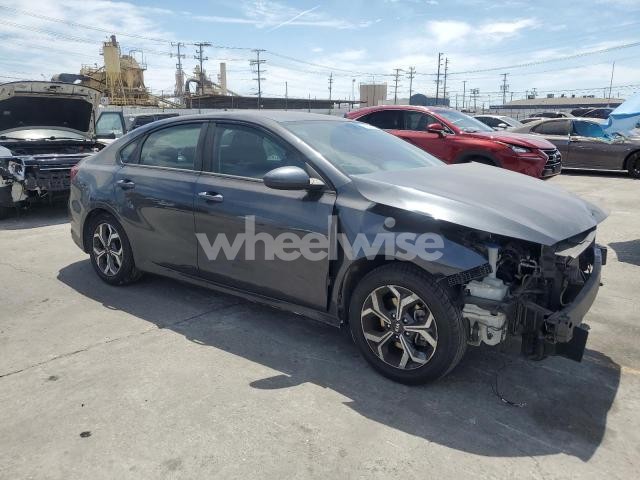 2019 KIA FORTE FE (VIN 3KPF24AD8KE075830) main photo
