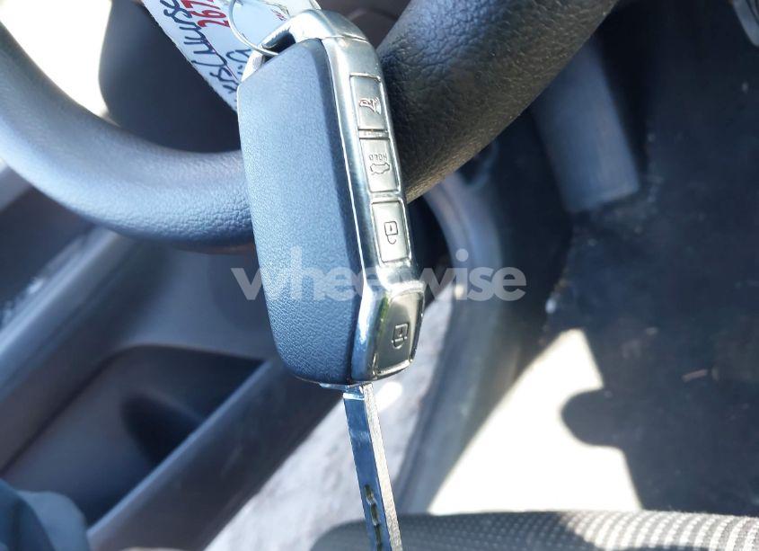 Photo 11 of 2019 Kia Forte LXS (VIN 3KPF24AD8KE078873)