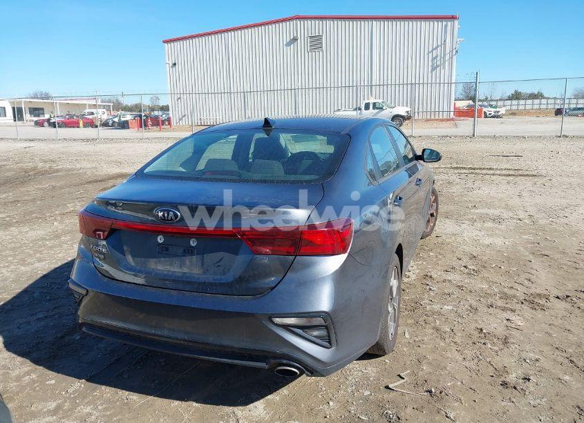 Photo 16 of 2019 Kia Forte LXS (VIN 3KPF24AD8KE078873)