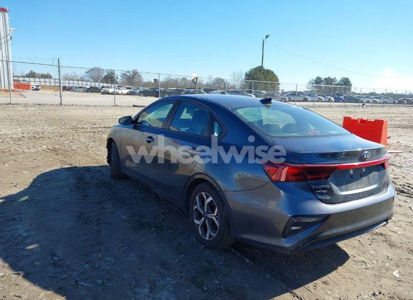 Photo 3 of 2019 Kia Forte LXS (VIN 3KPF24AD8KE078873)