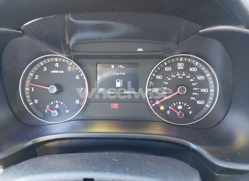 Photo 15 of 2019 Kia Forte LXS (VIN 3KPF24AD8KE090747)