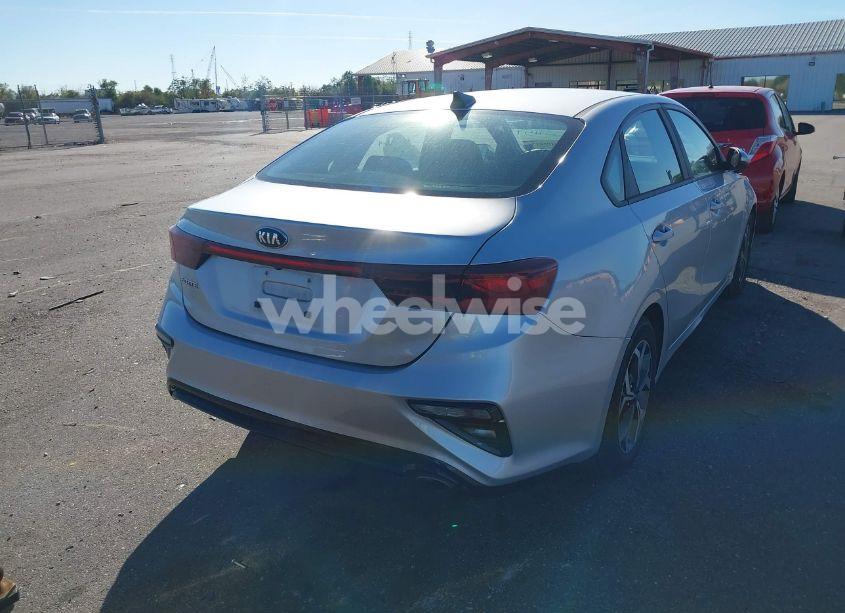 Photo 16 of 2019 Kia Forte LXS (VIN 3KPF24AD8KE090747)