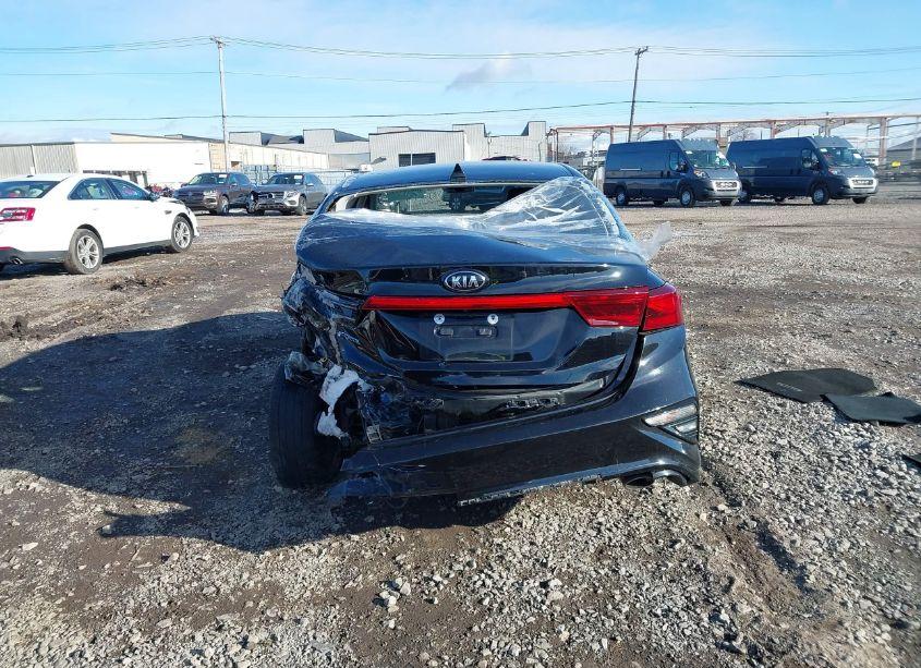 Photo 16 of 2019 Kia Forte LXS (VIN 3KPF24AD8KE099108)