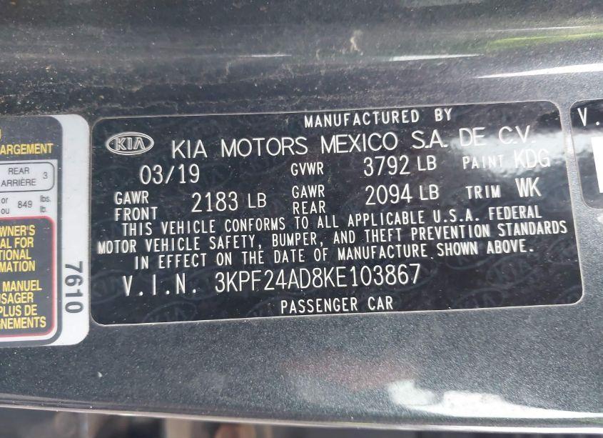 Photo 9 of 2019 Kia Forte LXS (VIN 3KPF24AD8KE103867)