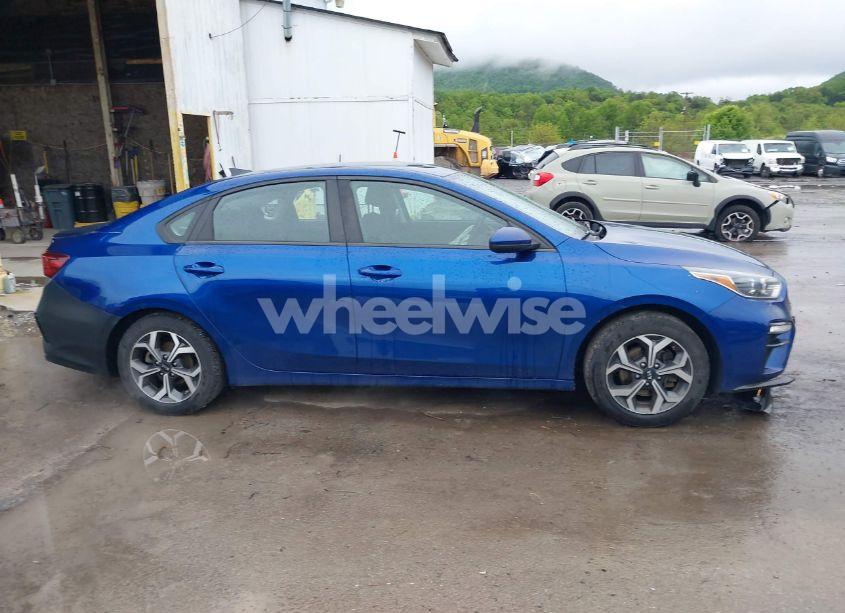 Photo 13 of 2019 Kia Forte LXS (VIN 3KPF24AD8KE105862)