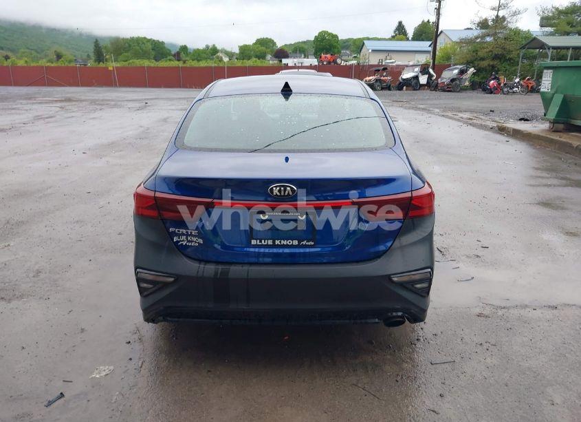 Photo 16 of 2019 Kia Forte LXS (VIN 3KPF24AD8KE105862)