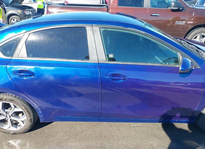 Photo 13 of 2019 Kia Forte LXS (VIN 3KPF24AD8KE120491)