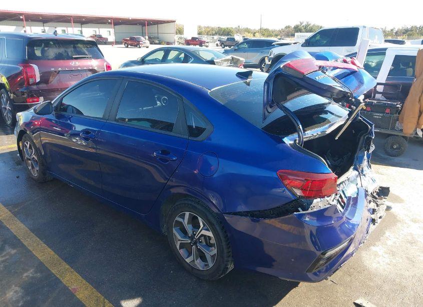 Photo 3 of 2019 Kia Forte LXS (VIN 3KPF24AD8KE120491)