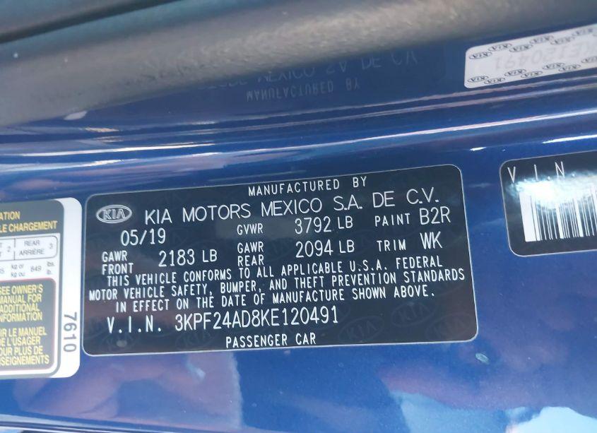 Photo 9 of 2019 Kia Forte LXS (VIN 3KPF24AD8KE120491)