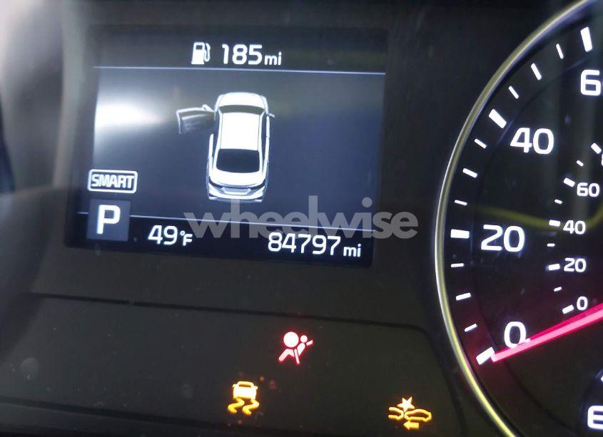 Photo 16 of 2019 Kia Forte LXS (VIN 3KPF24AD8KE123634)