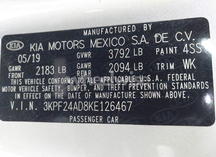 Photo 9 of 2019 Kia Forte LXS (VIN 3KPF24AD8KE126467)