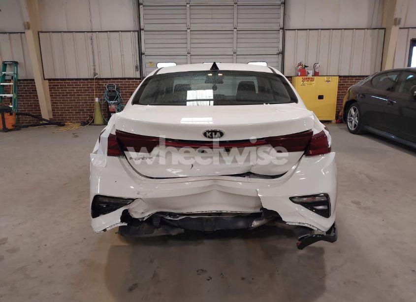 Photo 17 of 2019 Kia Forte LXS (VIN 3KPF24AD8KE136495)