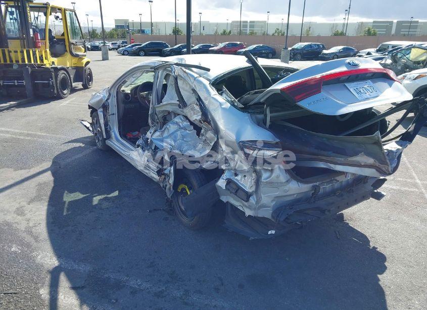 Photo 3 of 2019 Kia Forte LXS (VIN 3KPF24AD8KE137209)