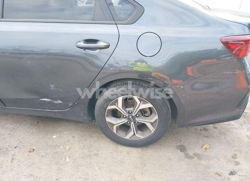 Photo 6 of 2020 Kia Forte LXS (VIN 3KPF24AD8LE143383)