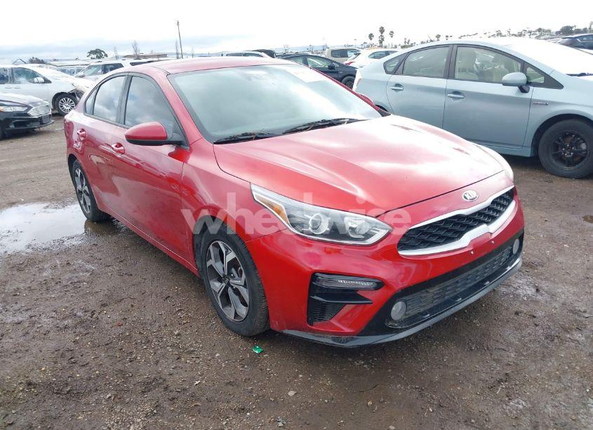 2020 Kia Forte LXS (VIN 3KPF24AD8LE150074) main photo