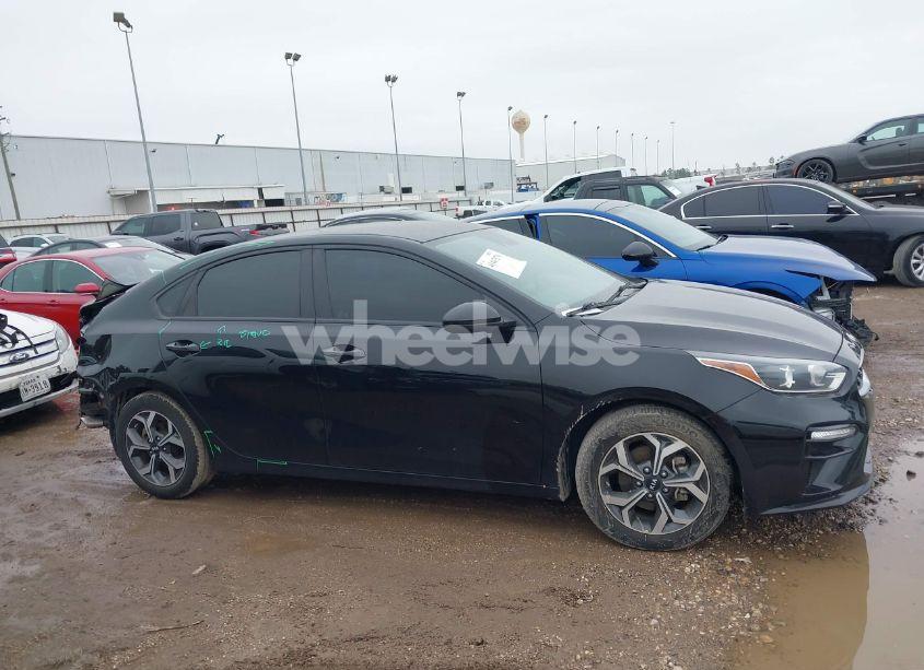 Photo 13 of 2020 Kia Forte LXS (VIN 3KPF24AD8LE155534)