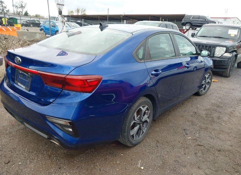 Photo 4 of 2020 Kia Forte LXS (VIN 3KPF24AD8LE156764)
