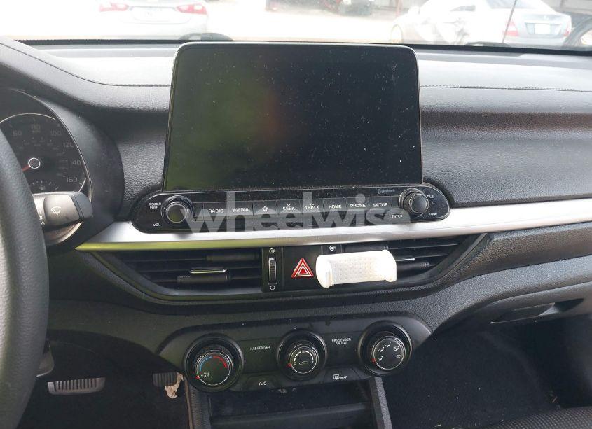 Photo 21 of 2020 Kia Forte LXS (VIN 3KPF24AD8LE187822)