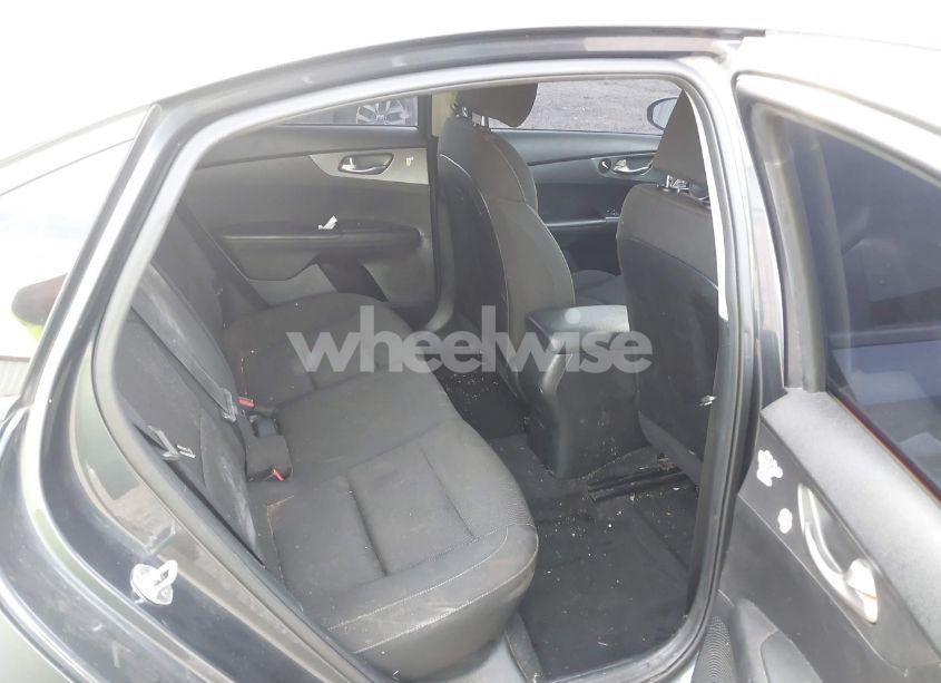 Photo 8 of 2020 Kia Forte LXS (VIN 3KPF24AD8LE187822)