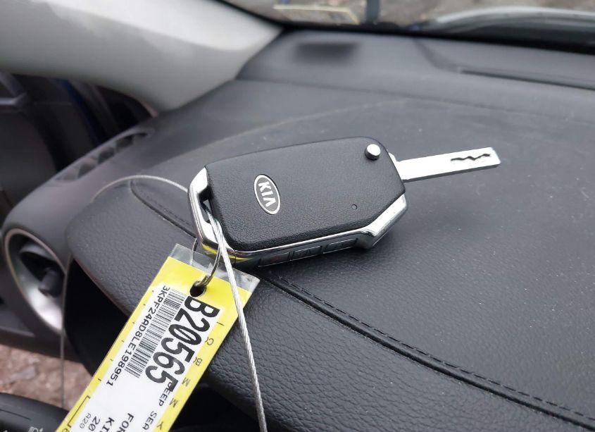 Photo 11 of 2020 Kia Forte LXS (VIN 3KPF24AD8LE198951)