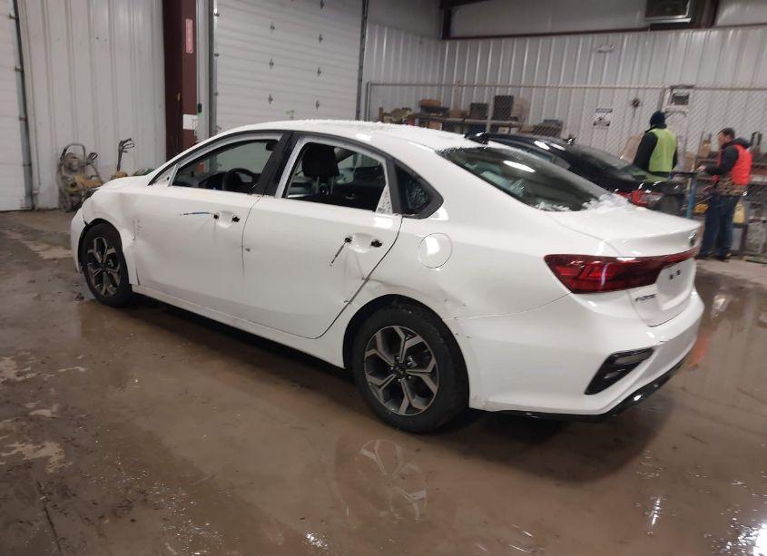 Photo 3 of 2020 Kia Forte LXS (VIN 3KPF24AD8LE221032)