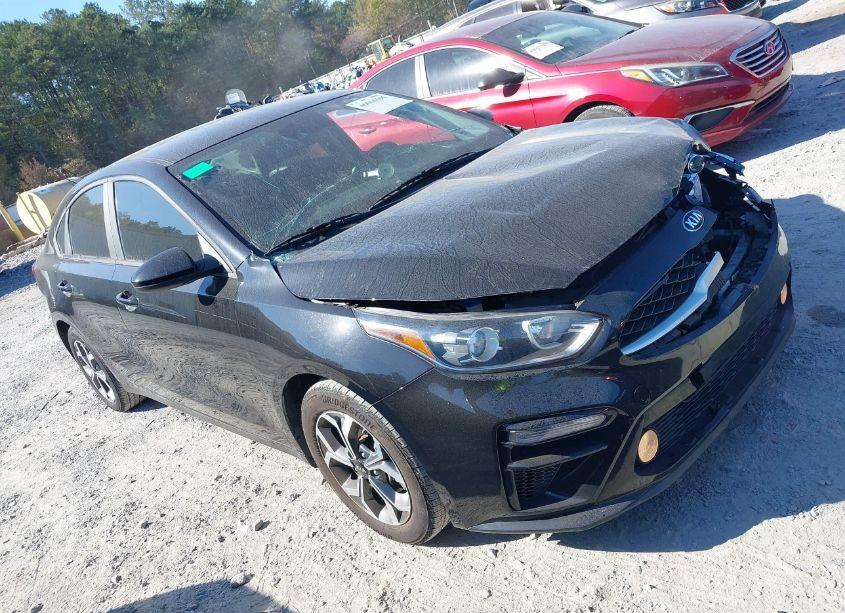 2020 Kia Forte LXS (VIN 3KPF24AD8LE240440) main photo
