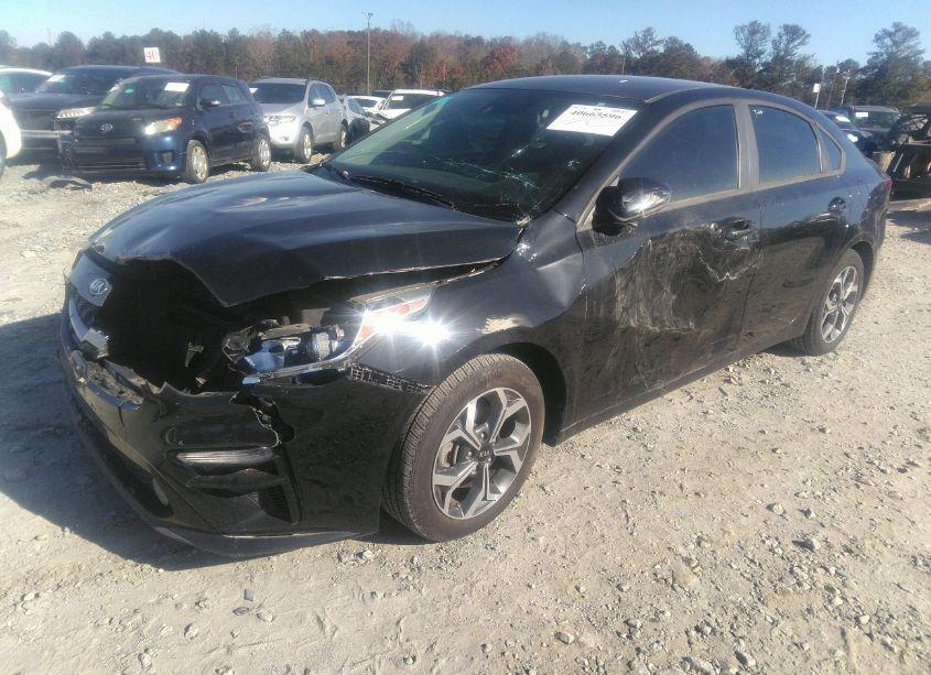 Photo 2 of 2020 Kia Forte LXS (VIN 3KPF24AD8LE240440)